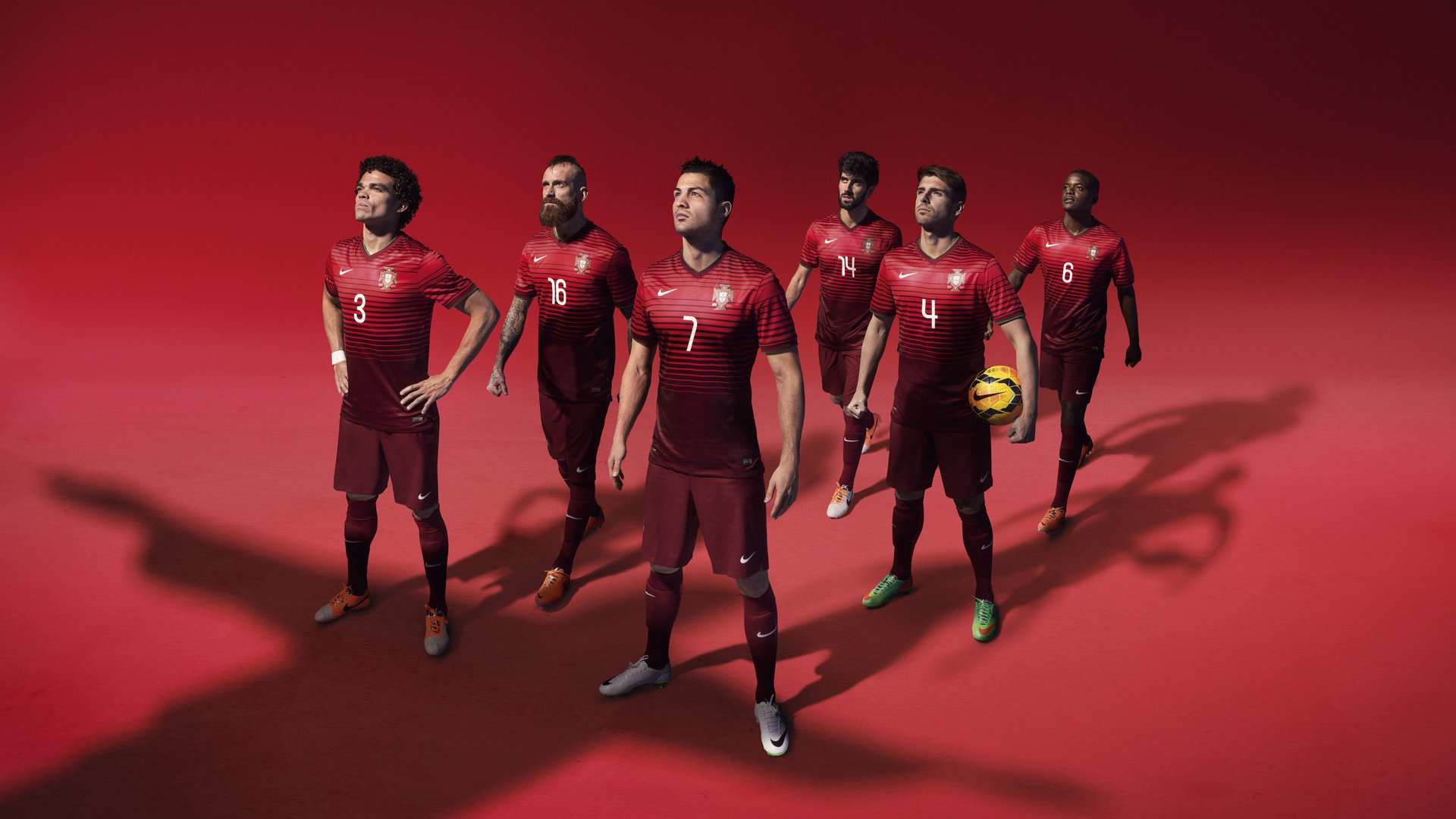 行业联盟合作不断拓展，推动青少年足球共赢多赢局面，青少年足球俱乐部发展现状